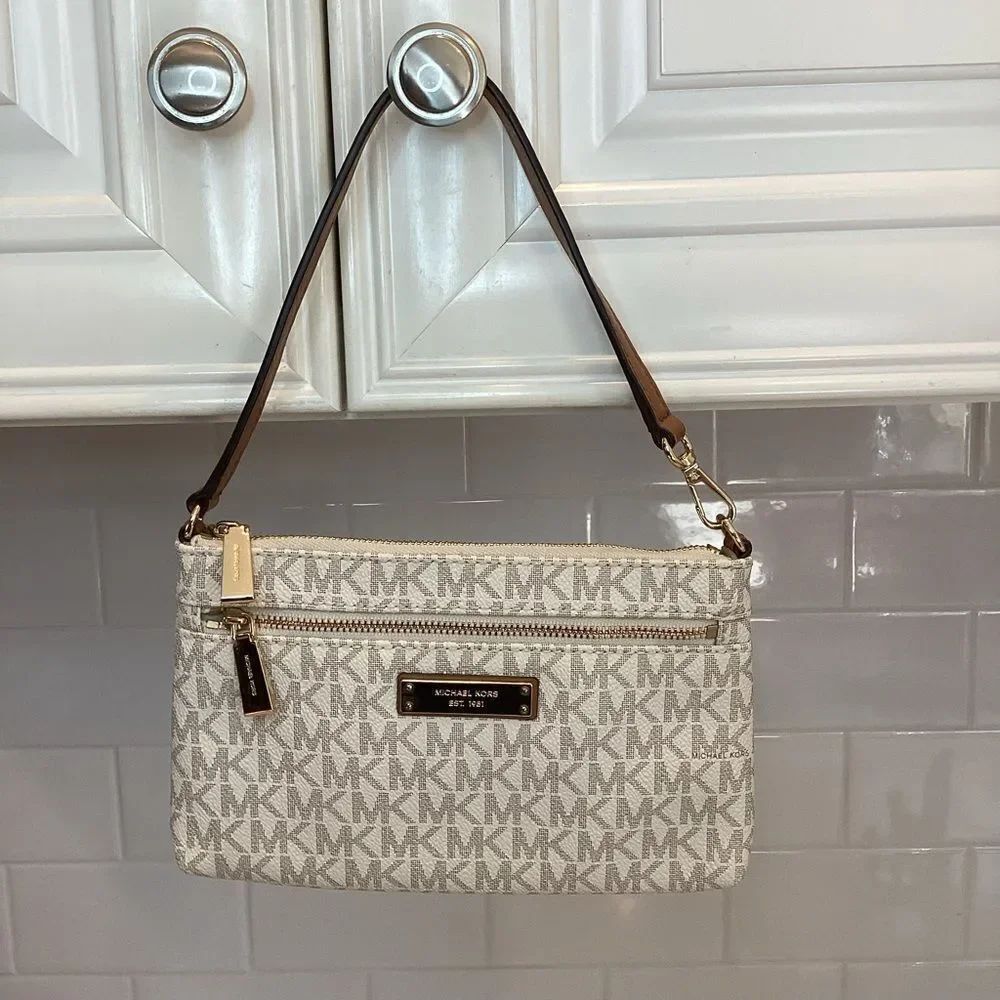 Michael Kors Bag Purse Handbag Mini Saffiano Leather Signature Logo Mini Bag